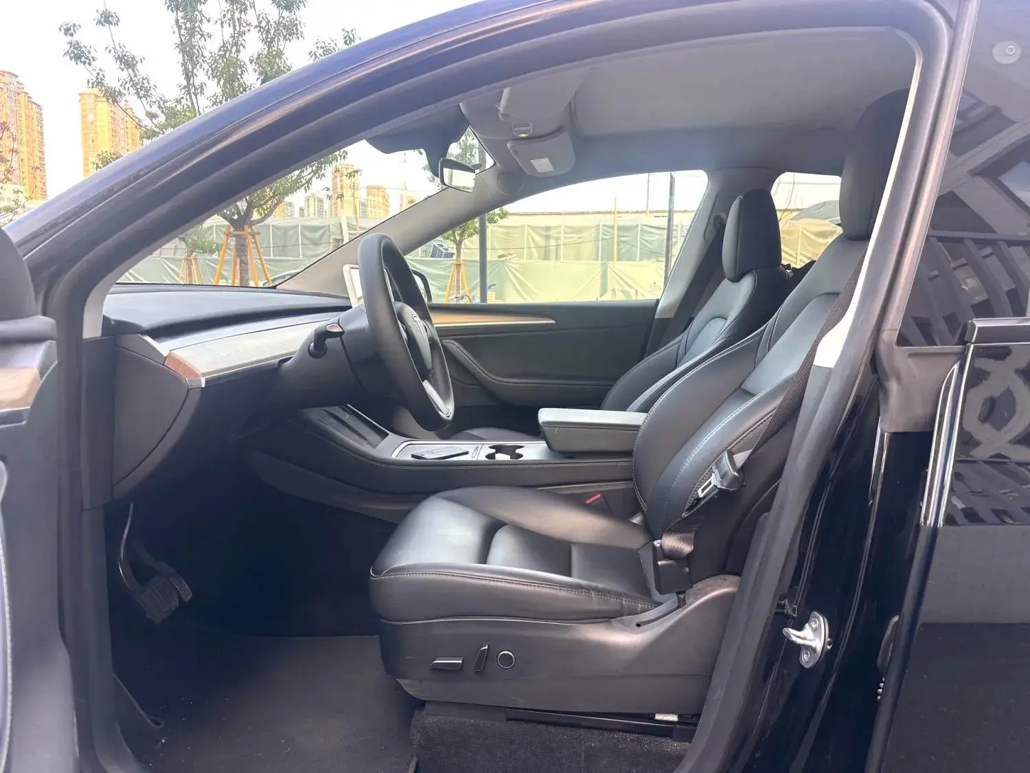 2022 TESLA MODEL thumbnail 3