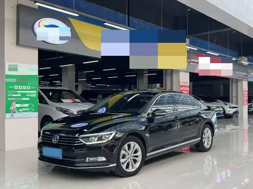 2019 VOLKSWAGEN MAGOTAN view 1