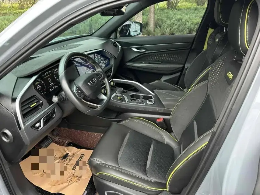 2021 GEELY TUGELLA thumbnail 4