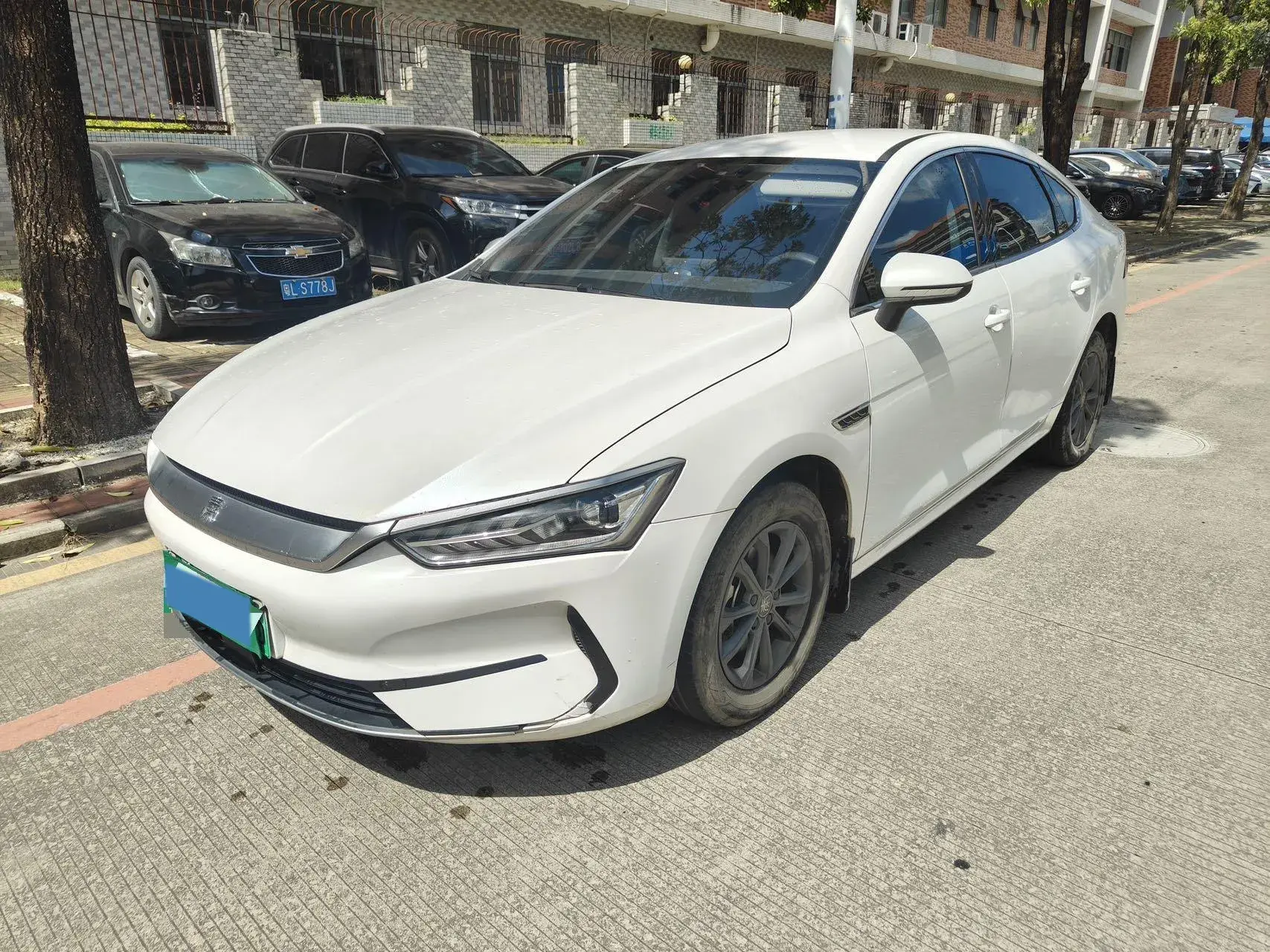 2021 BYD QIN view 1
