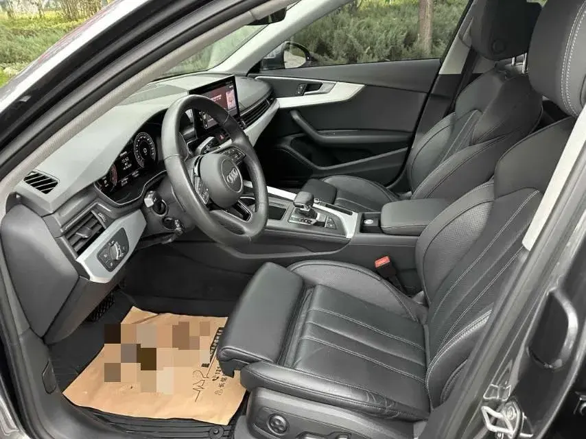 2022 AUDI A4L thumbnail 4