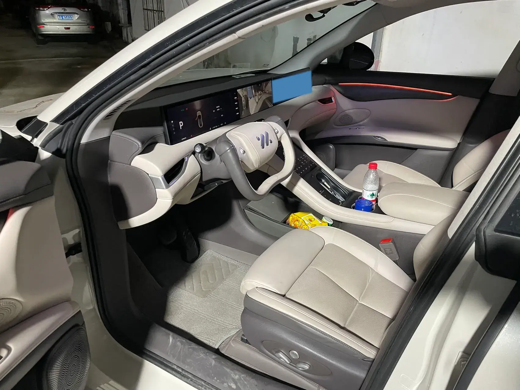 2023 IM LS6 thumbnail 3