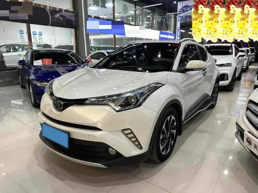 2020 TOYOTA IZOA view 1