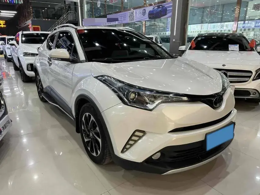 2020 TOYOTA IZOA thumbnail 3