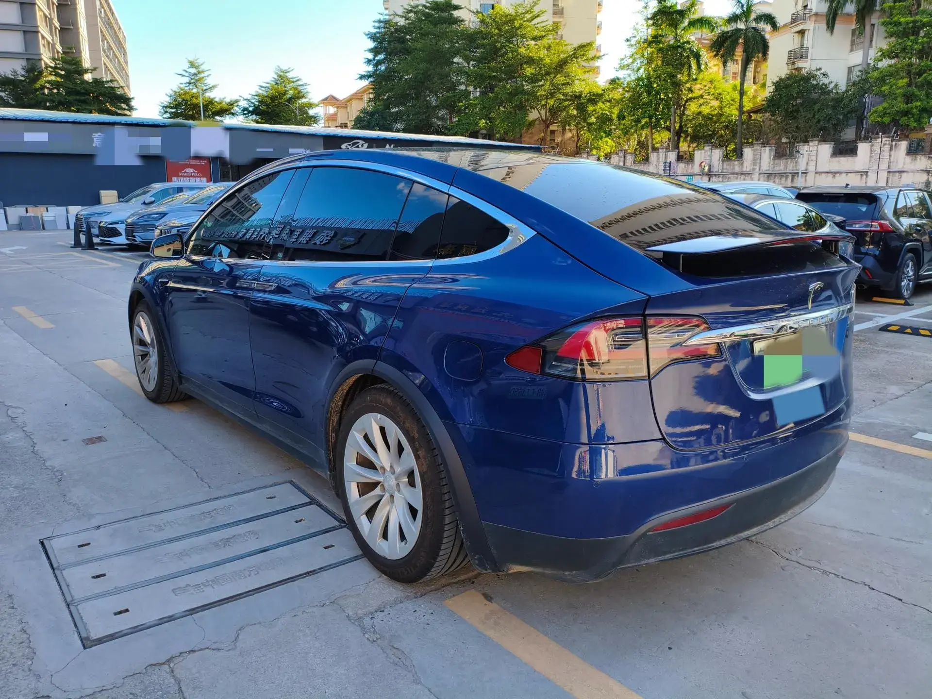 2019 TESLA MODEL thumbnail 3