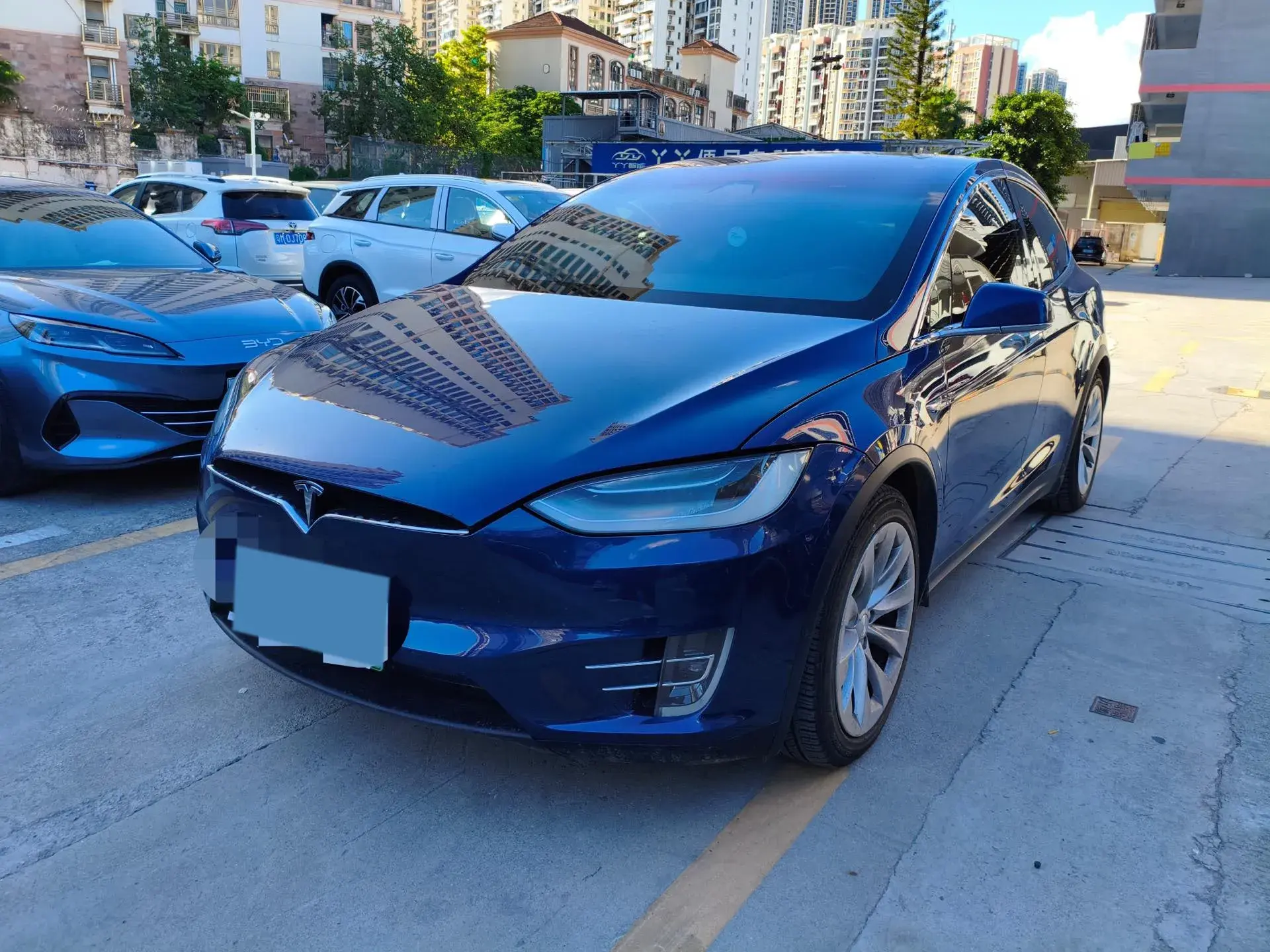 2019 TESLA MODEL view 1