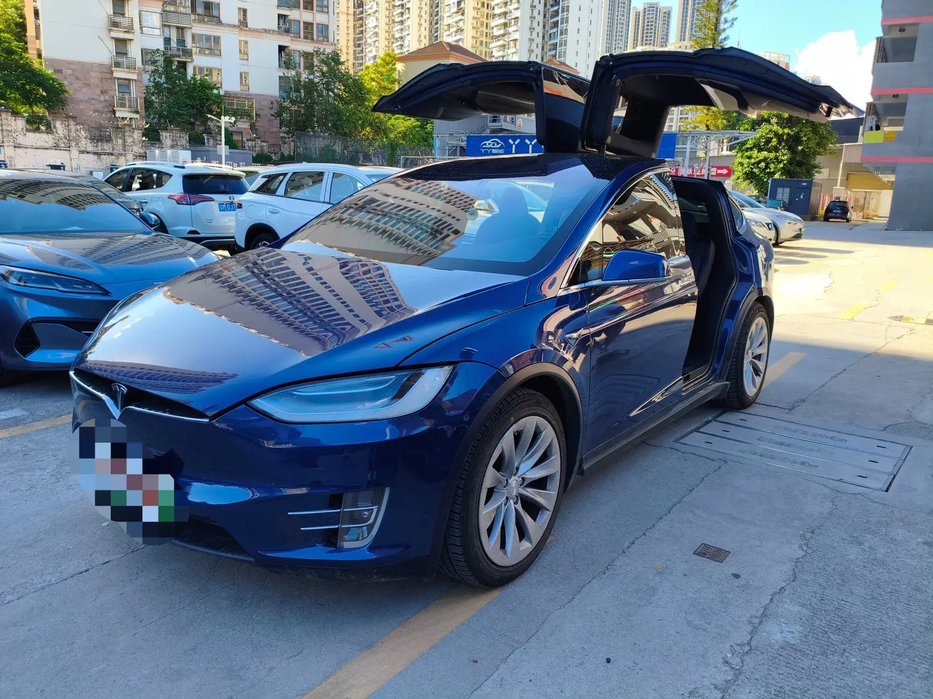 2019 TESLA MODEL thumbnail 4