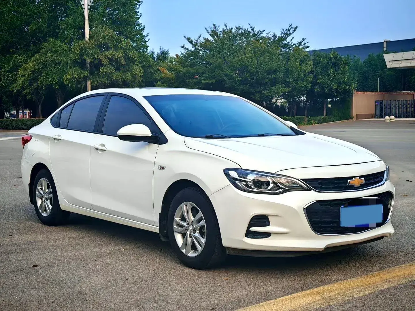 2019 CHEVROLET CAVALIER thumbnail 3