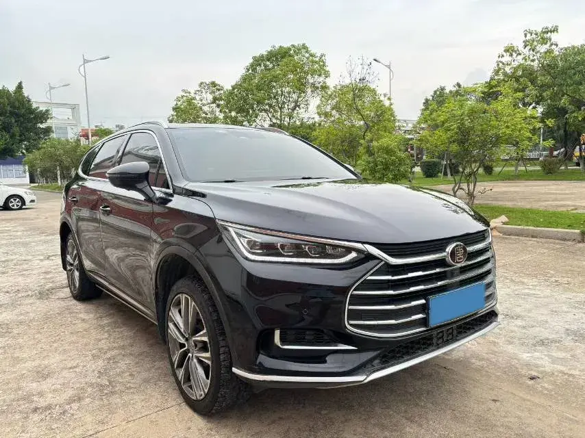 2018 BYD TANG thumbnail 3