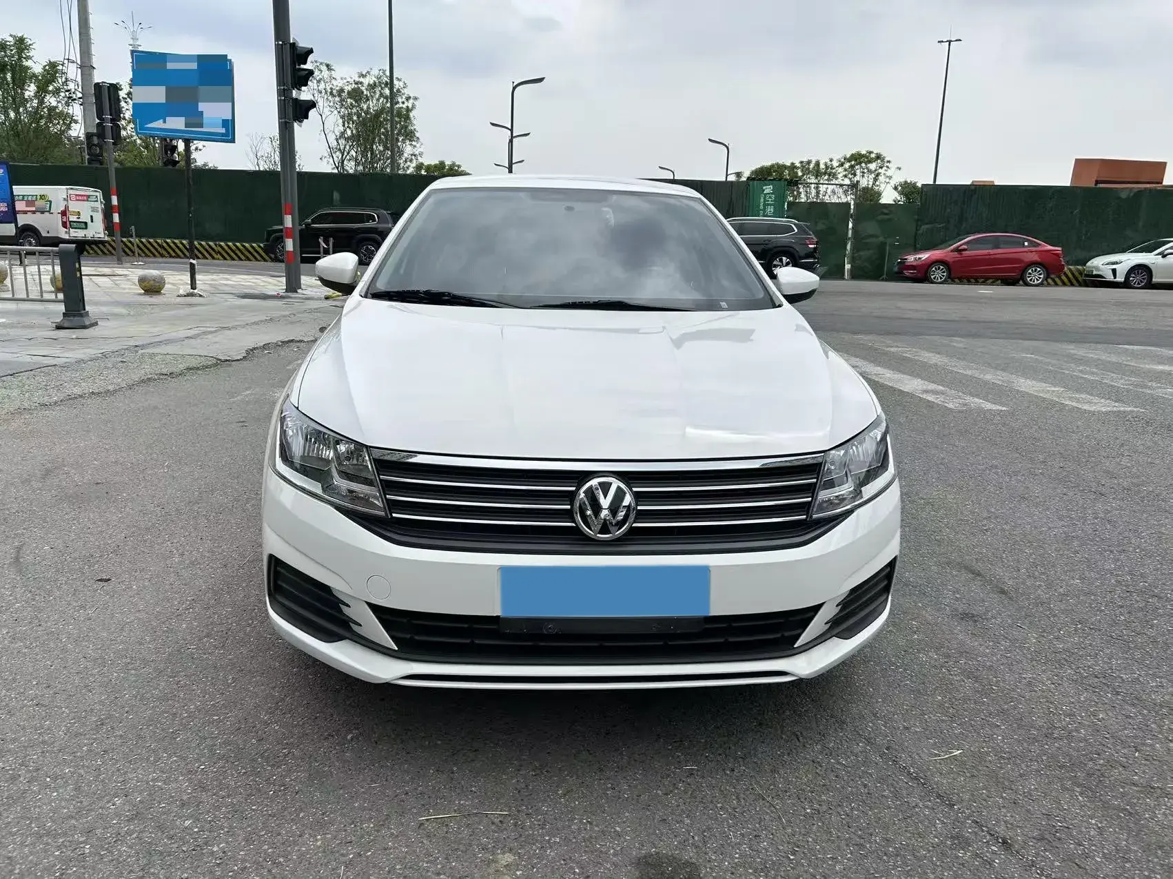 2019 VOLKSWAGEN LAVIDA thumbnail 2