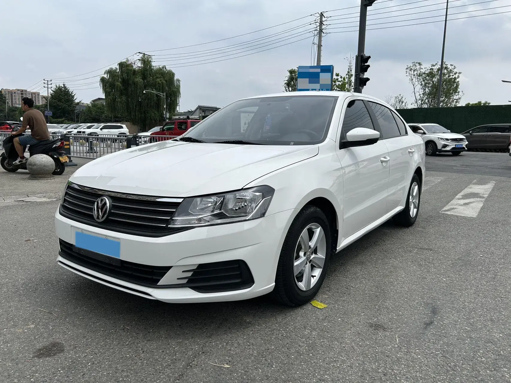 2019 VOLKSWAGEN LAVIDA view 1