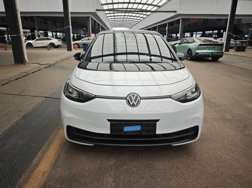 2023 VOLKSWAGEN ID.3 thumbnail 2