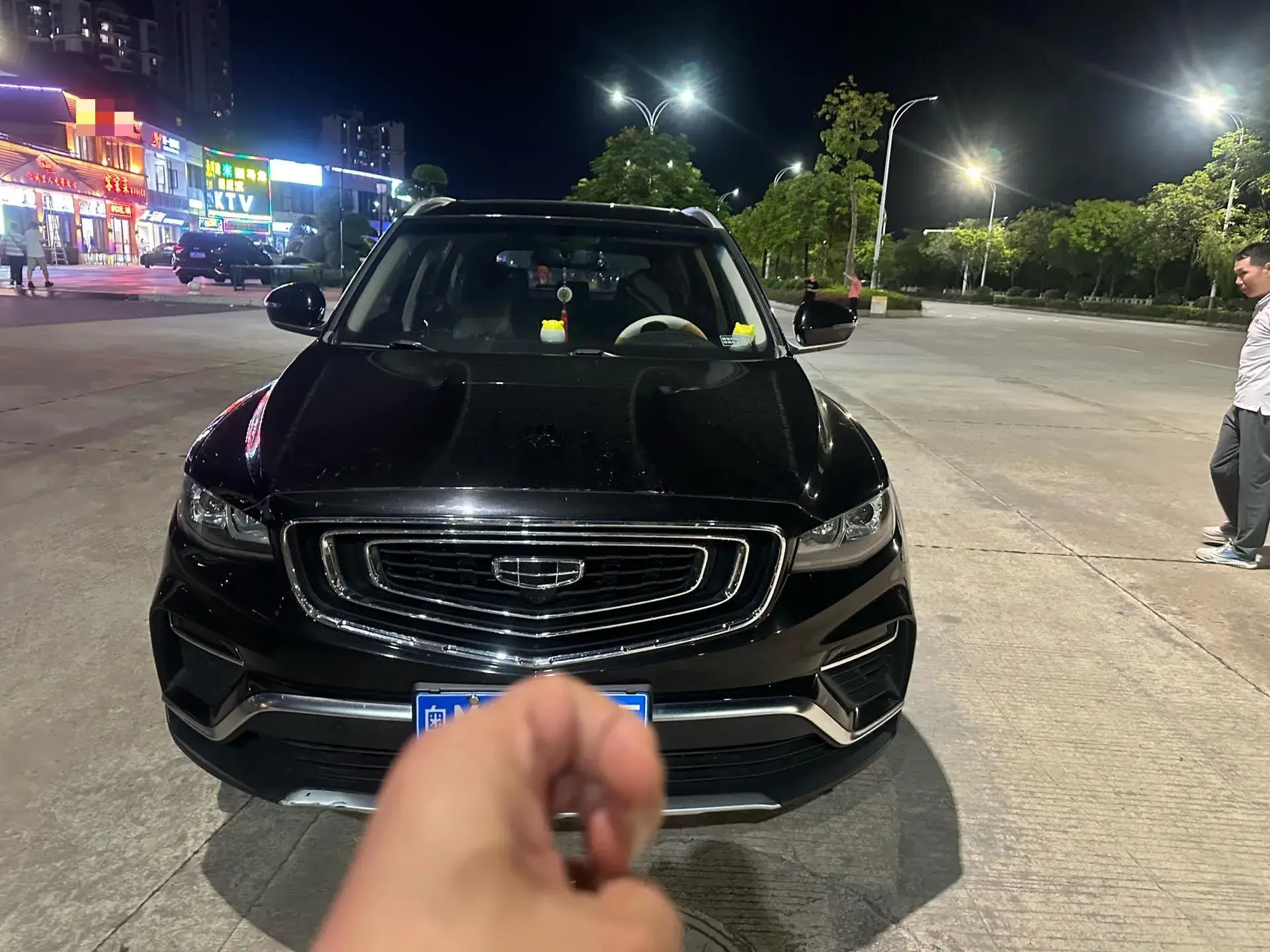 2020 GEELY AZKARRA thumbnail 2