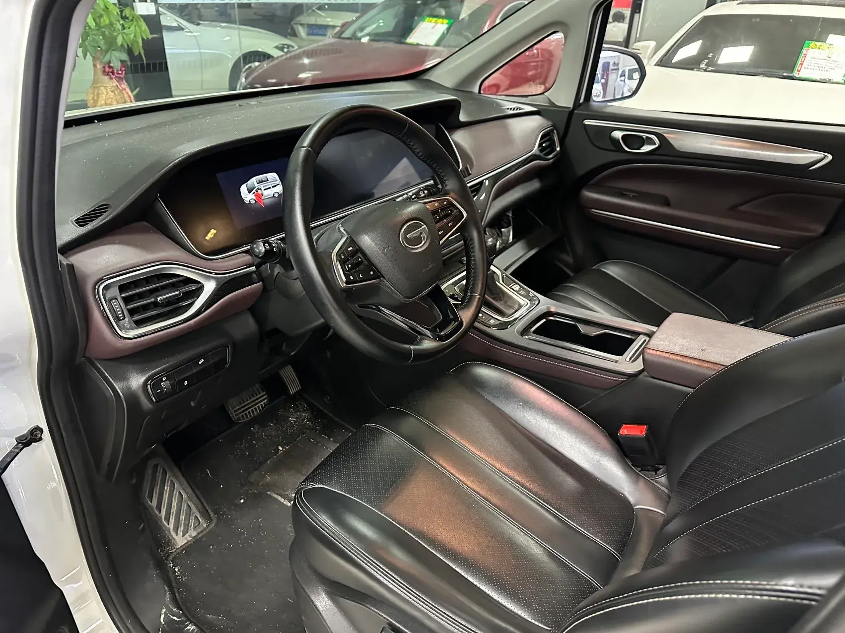 2021 GAC TRUMPCHI thumbnail 3