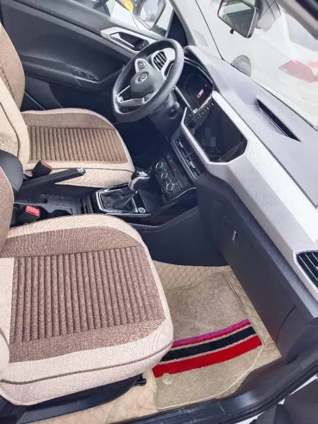 2021 VOLKSWAGEN TACQUA thumbnail 3