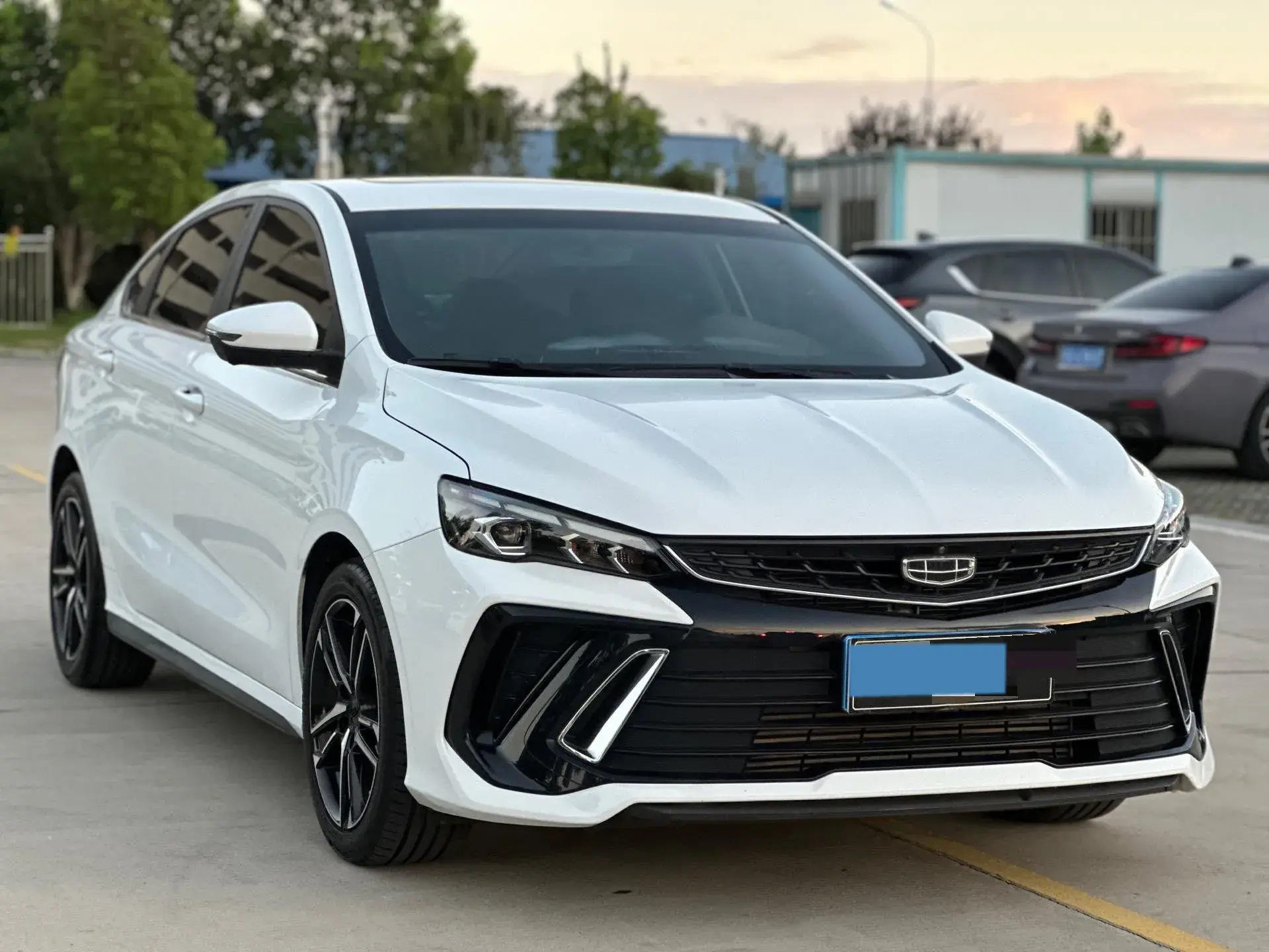 2022 GEELY BINRAY thumbnail 3