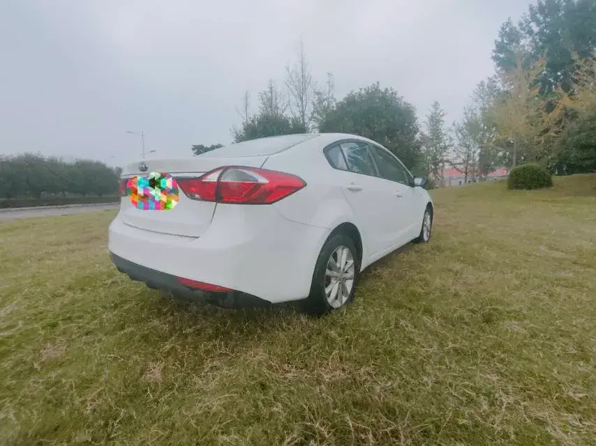 2017 KIA K3 thumbnail 4