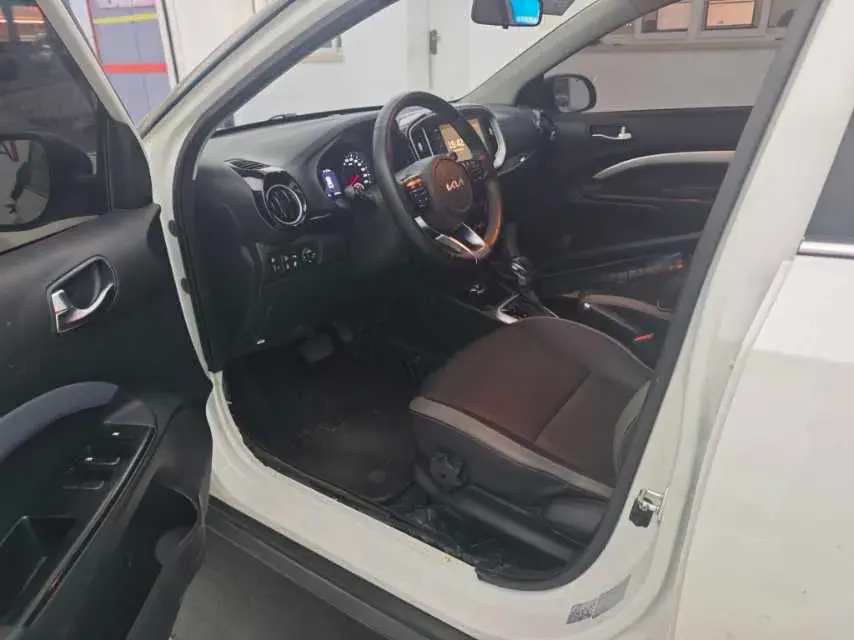 2021 KIA KX1 thumbnail 4