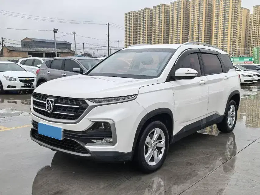 2018 BAOJUN 530 view 1