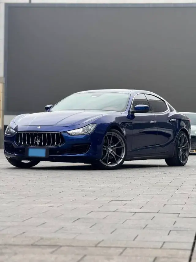 2018 MASERATI GHIBLI thumbnail 4