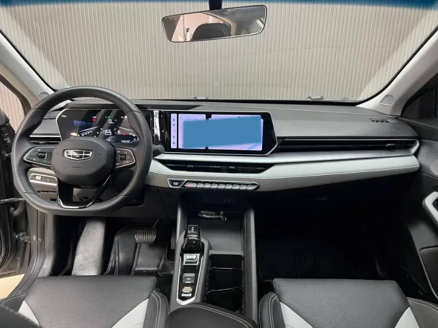 2024 GEELY BINRAY thumbnail 3