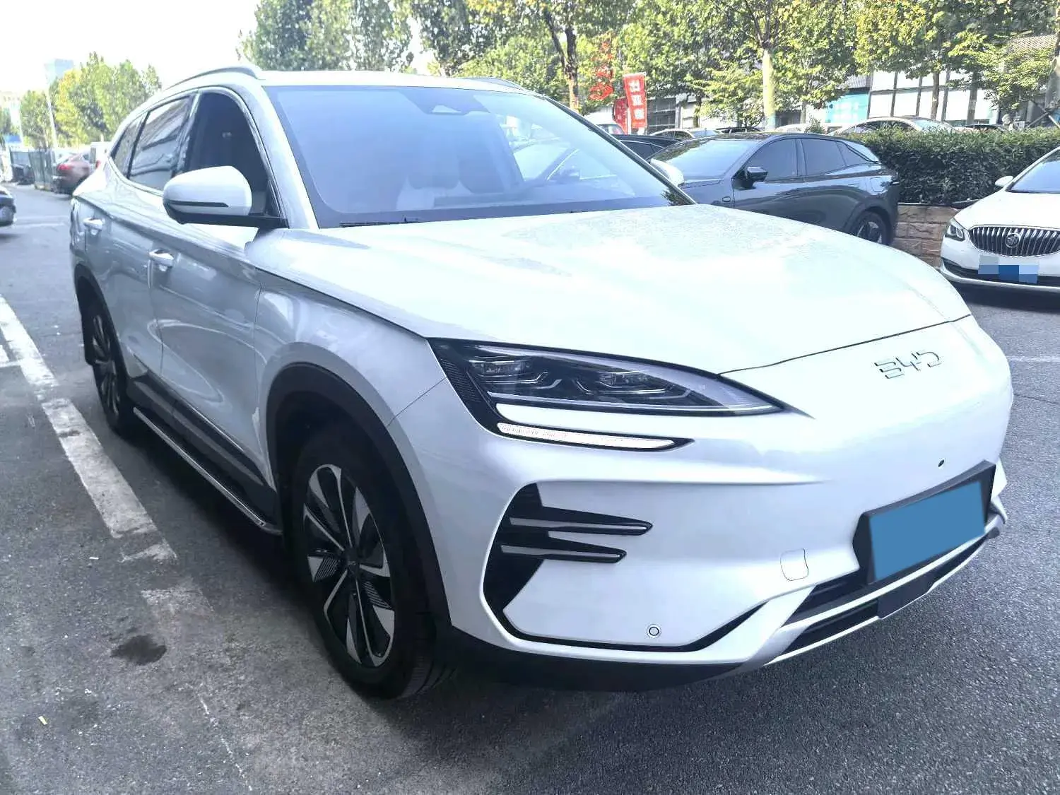 2024 BYD SONG thumbnail 3