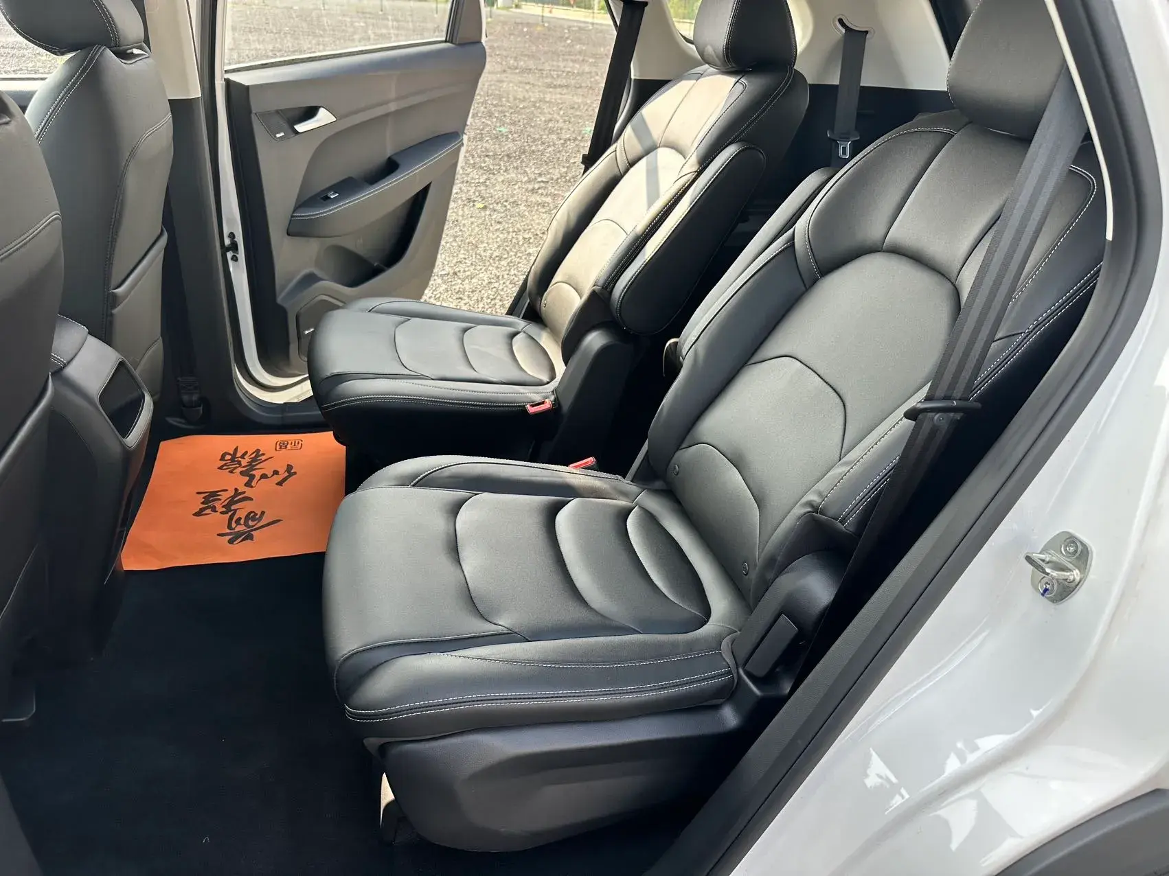 2021 BAOJUN 530 thumbnail 4