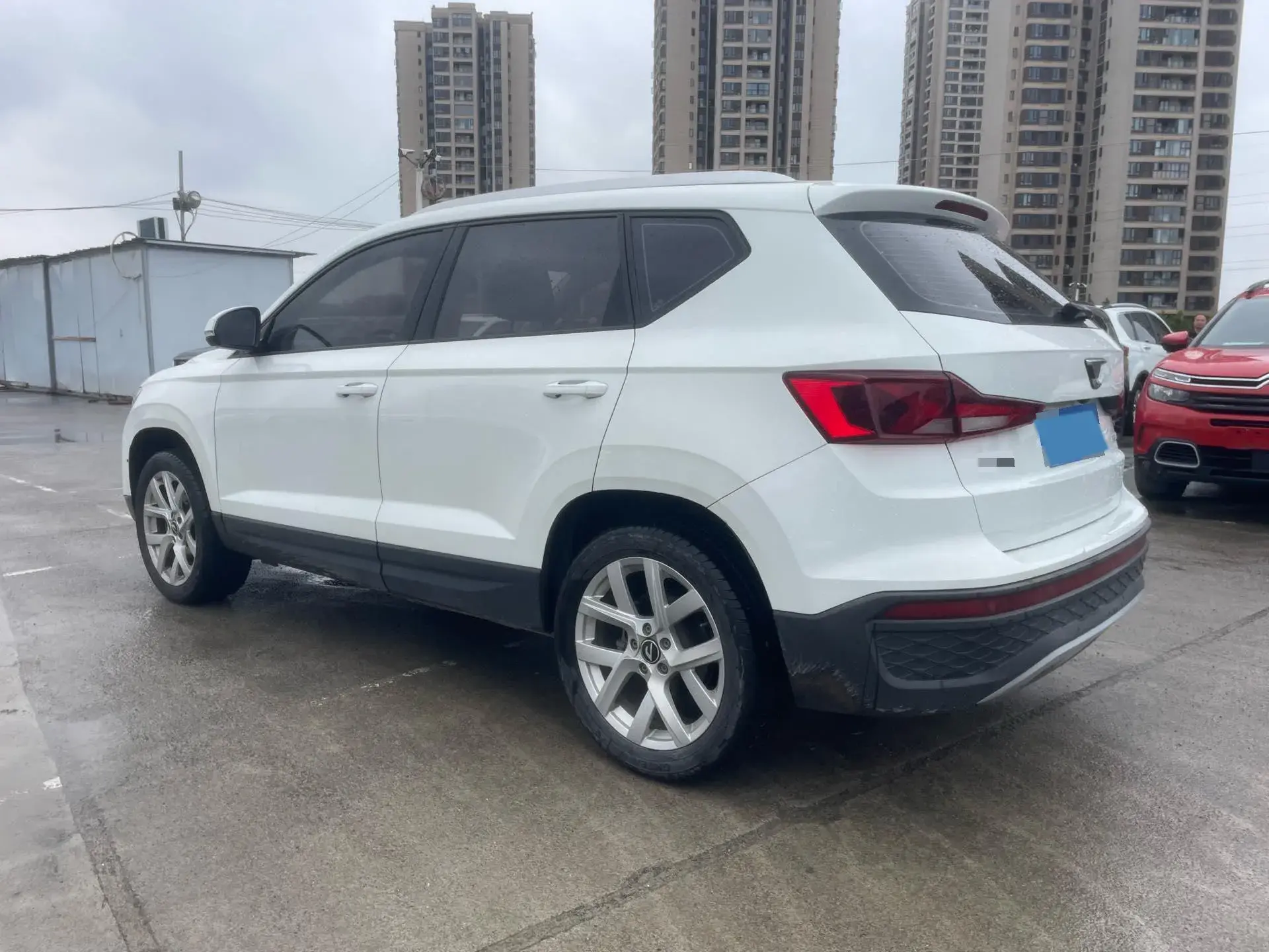 2022 JETTA VS5 thumbnail 4