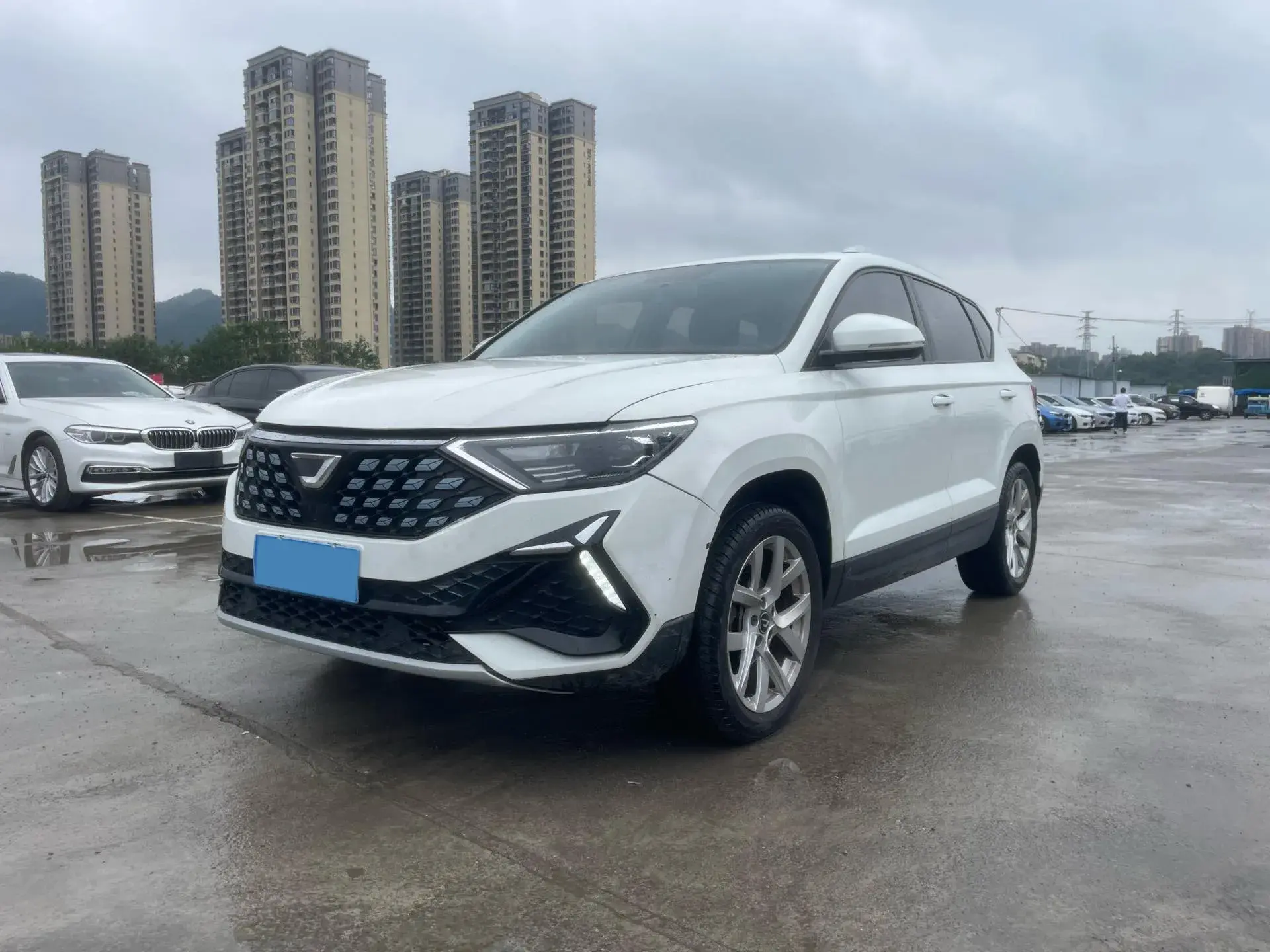 2022 JETTA VS5 view 1