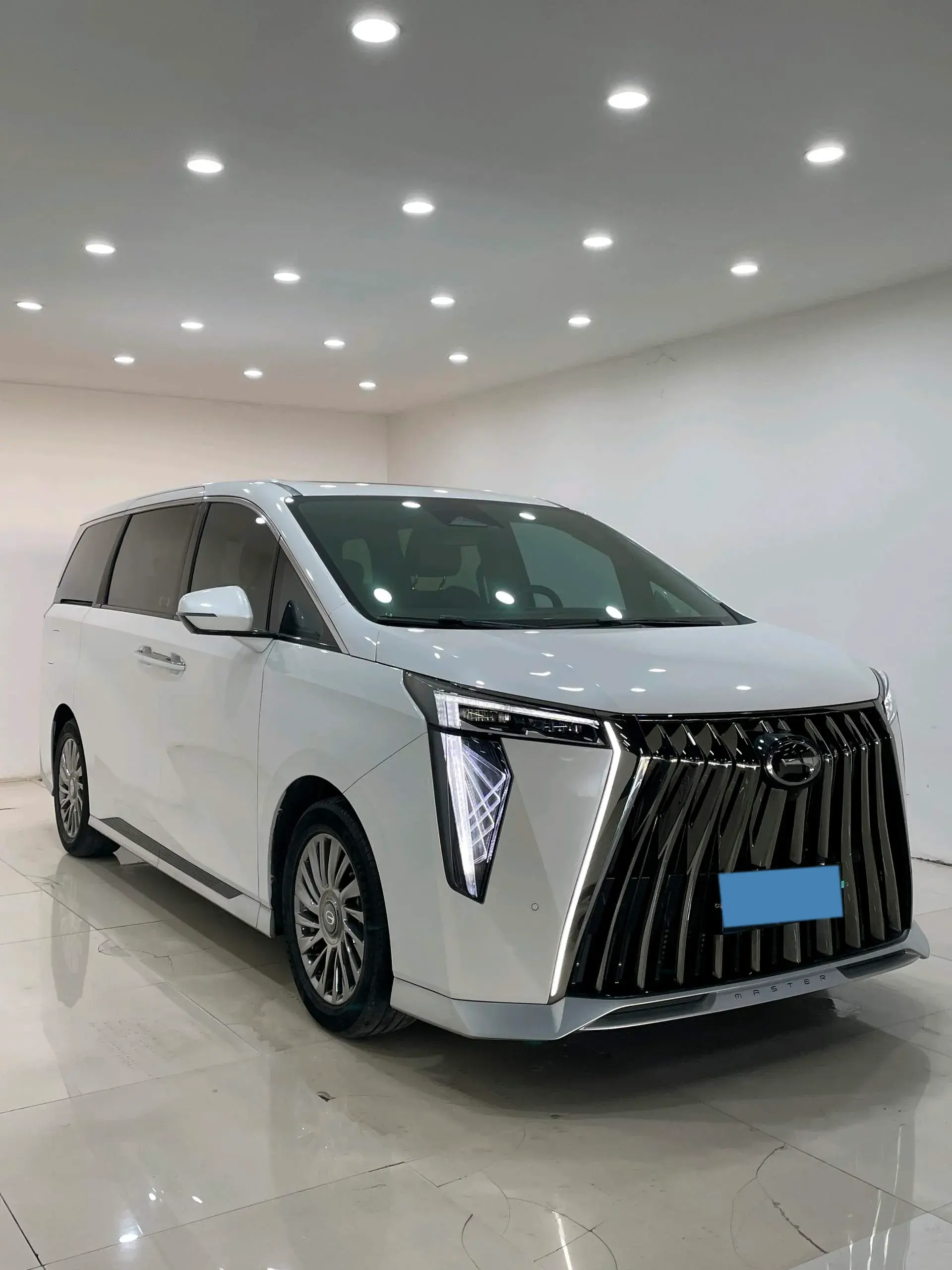 2023 GAC TRUMPCHI thumbnail 3