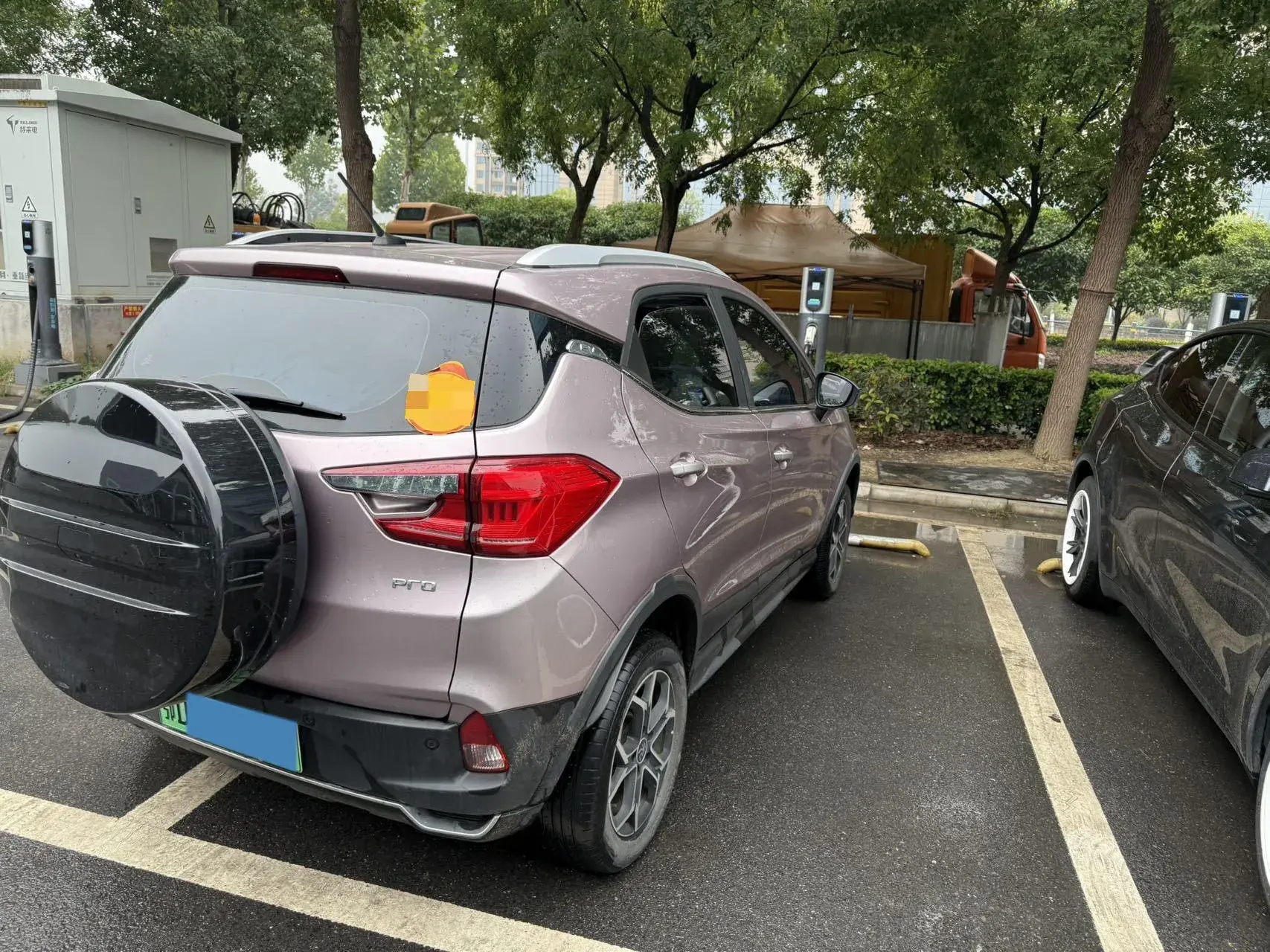 2023 BYD YUAN thumbnail 3