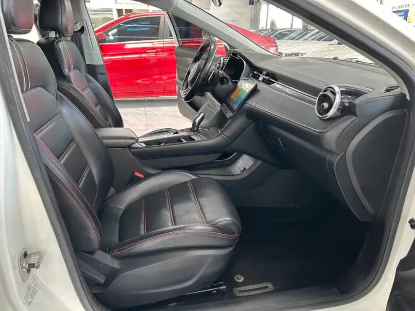 2020 MG MG6 thumbnail 4