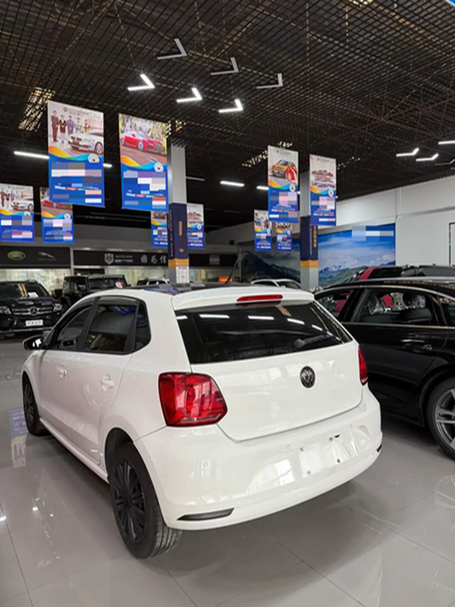 2018 VOLKSWAGEN POLO thumbnail 4