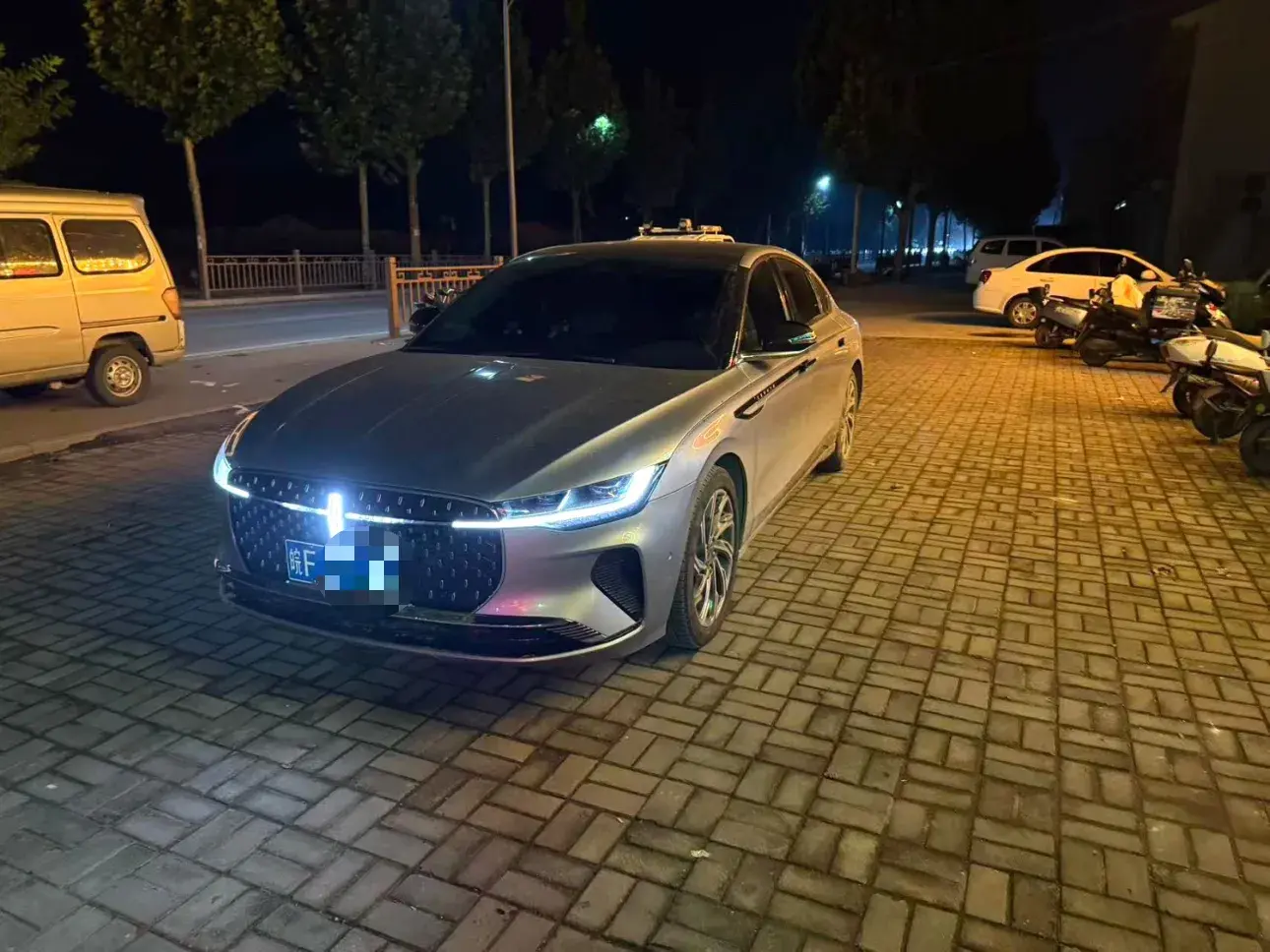 2022 LINCOLN Z thumbnail 2