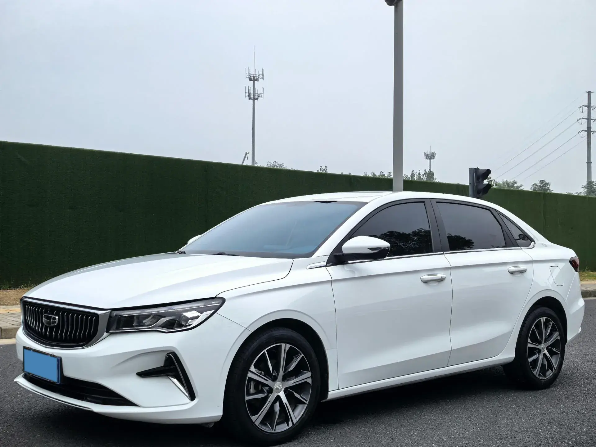 2022 GEELY EMGRAND view 1