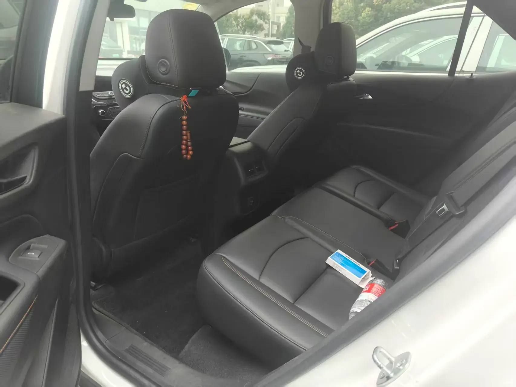 2019 CHEVROLET EQUINOX thumbnail 4