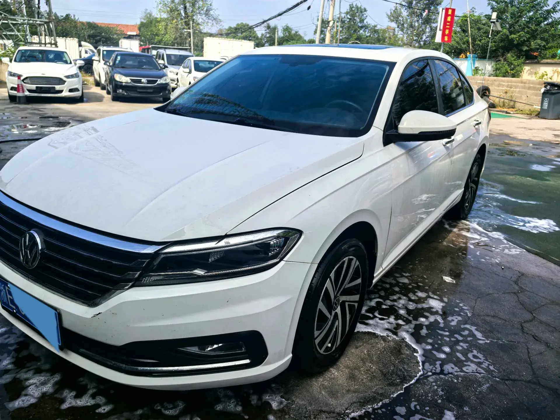 2022 VOLKSWAGEN LAVIDA view 1