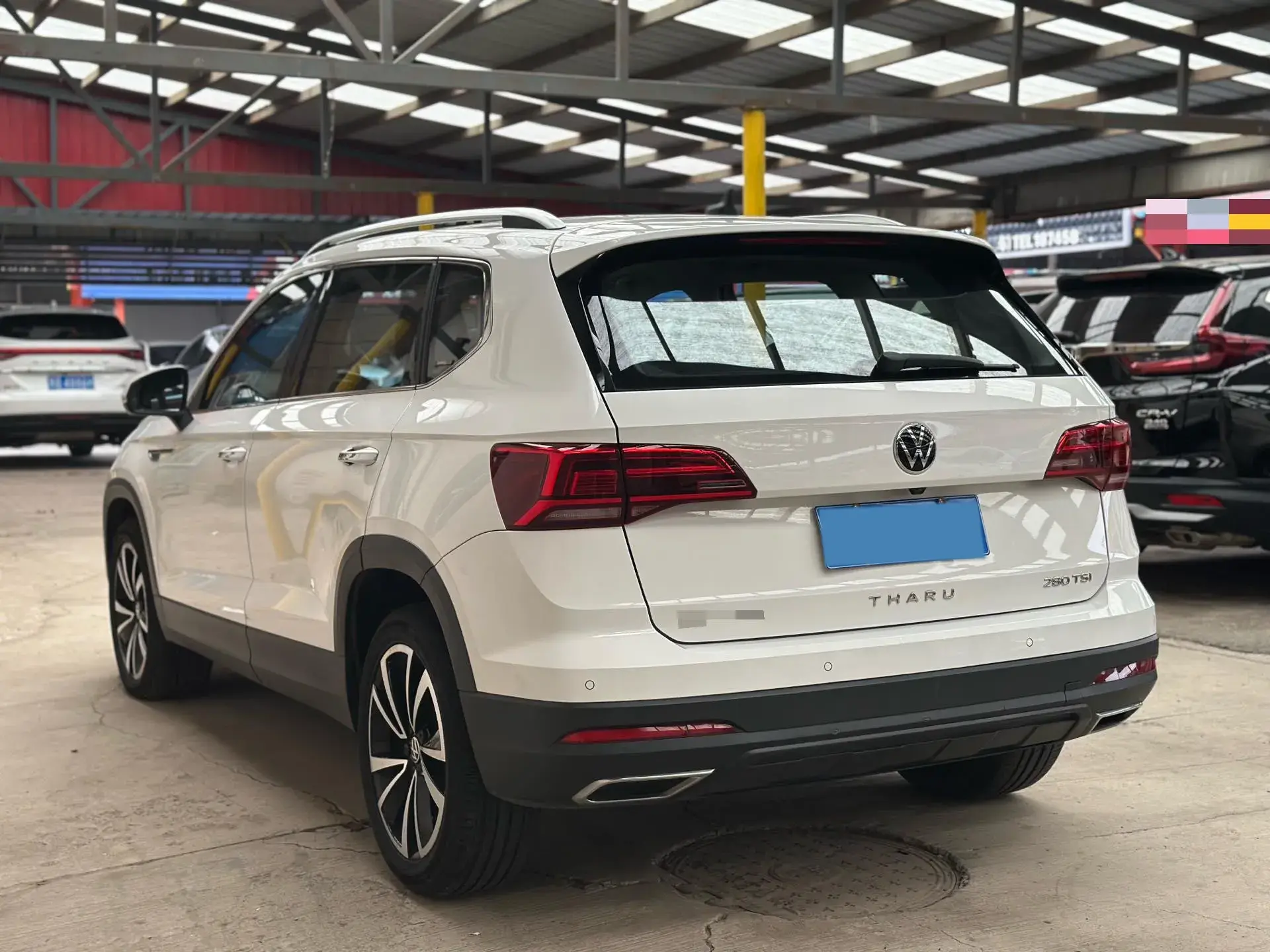 2021 VOLKSWAGEN THARU thumbnail 3