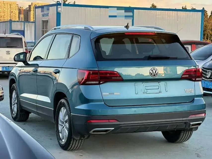 2019 VOLKSWAGEN THARU thumbnail 4