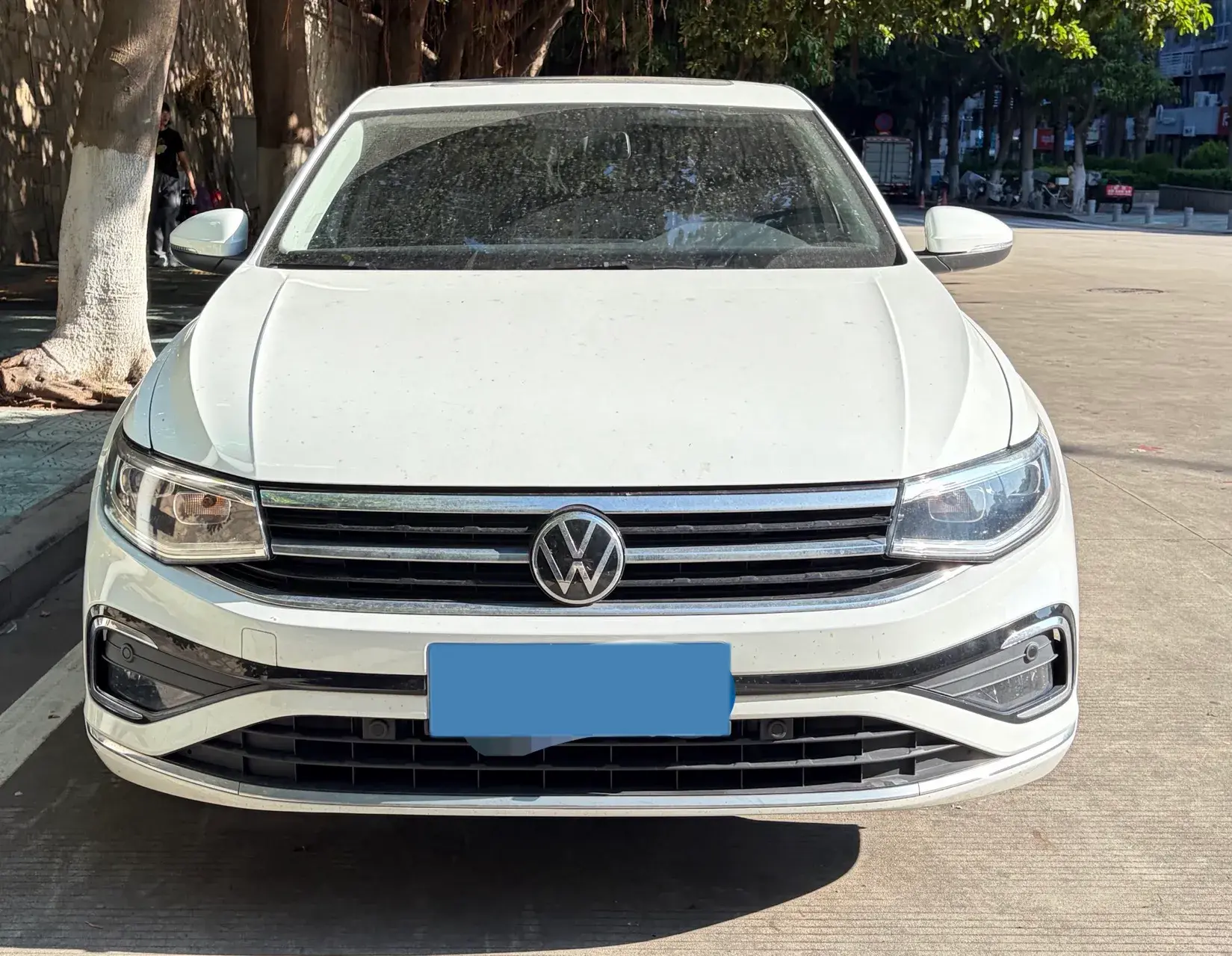 2023 VOLKSWAGEN BORA thumbnail 2