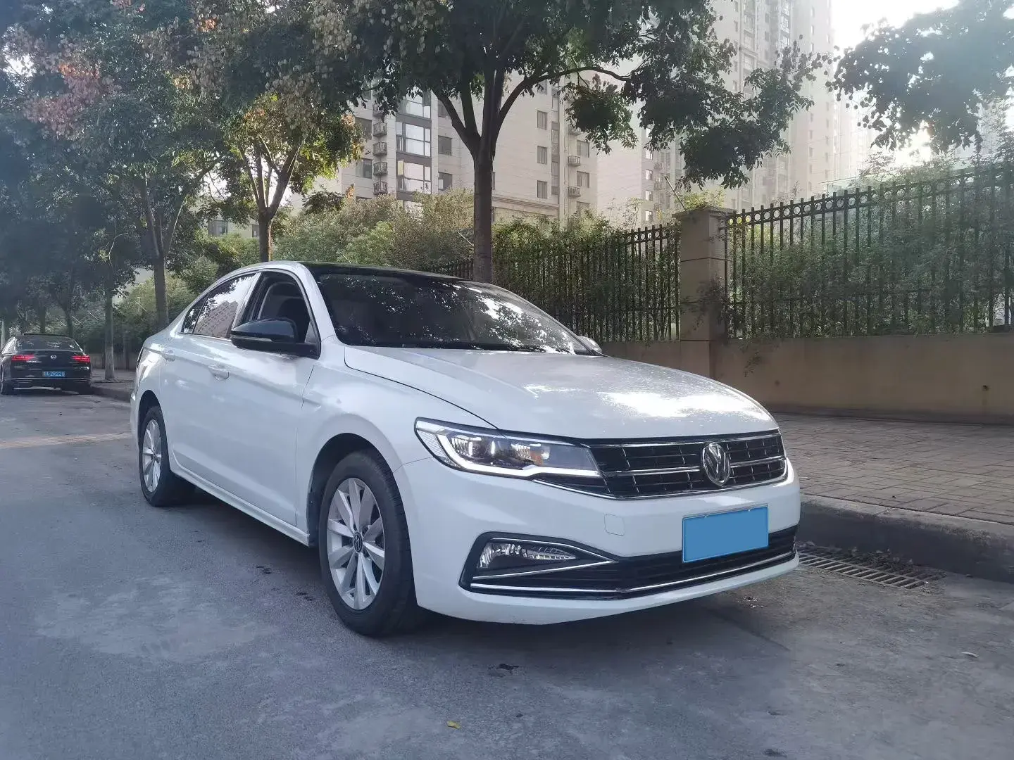 2020 VOLKSWAGEN BORA thumbnail 3