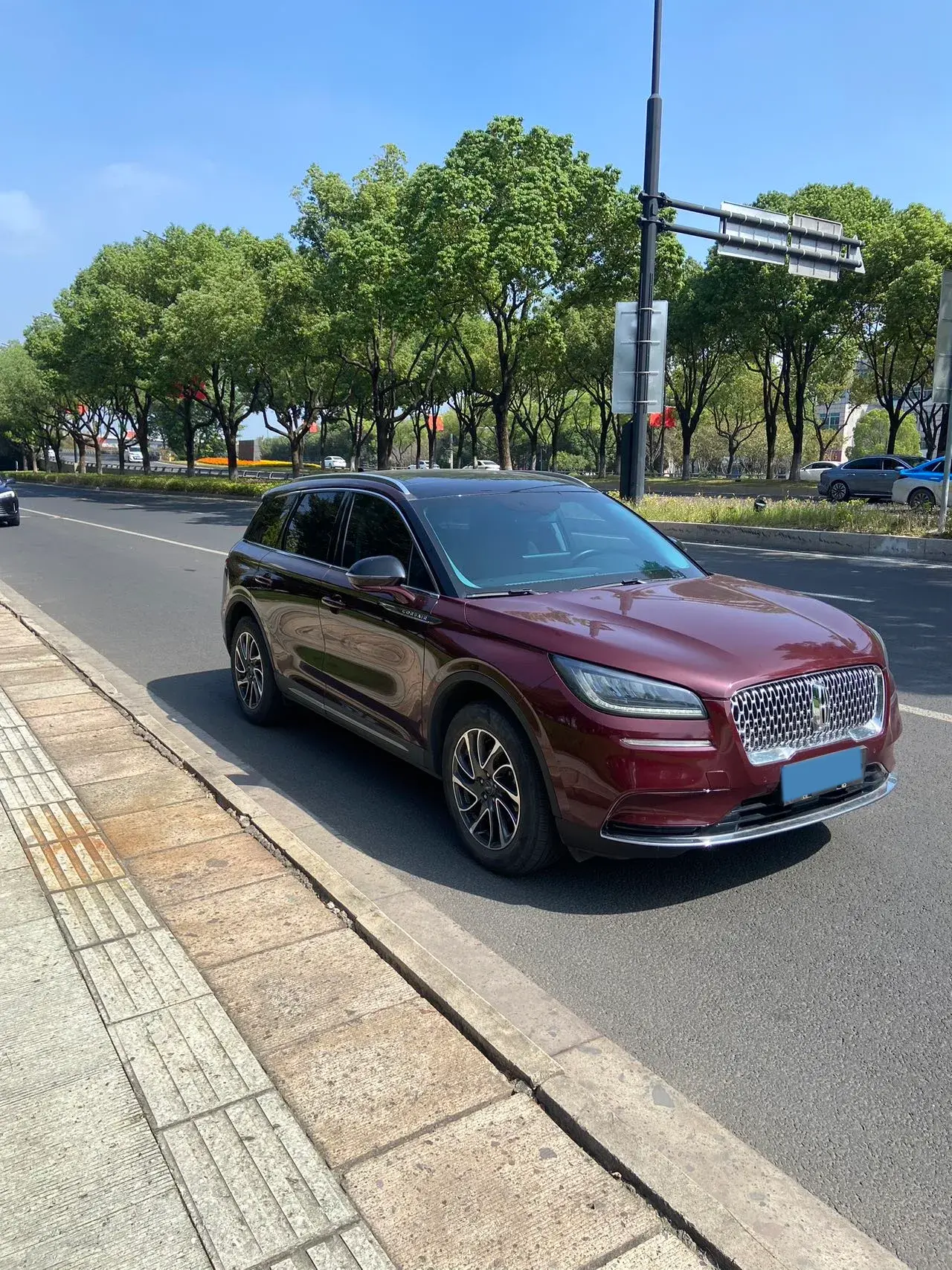 2021 LINCOLN CORSAIR thumbnail 3