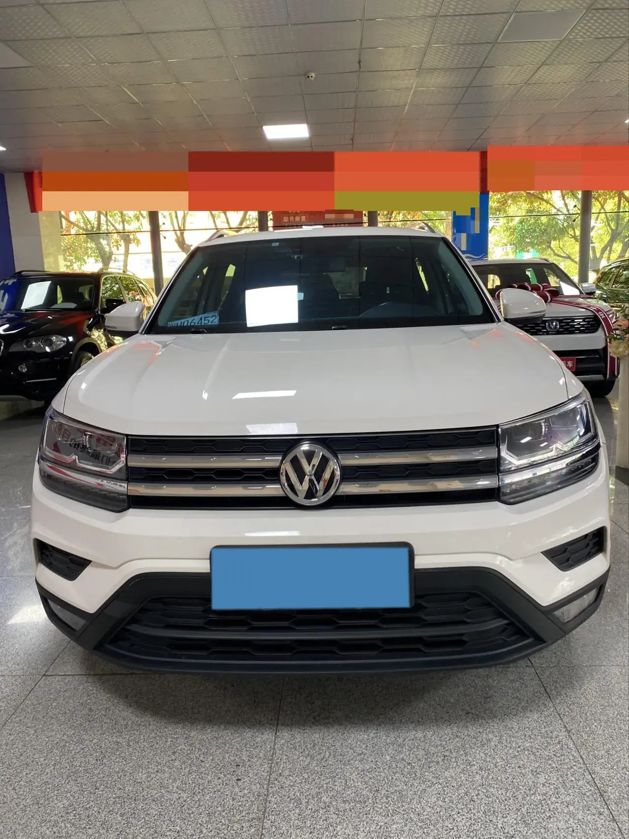 2019 VOLKSWAGEN THARU thumbnail 2
