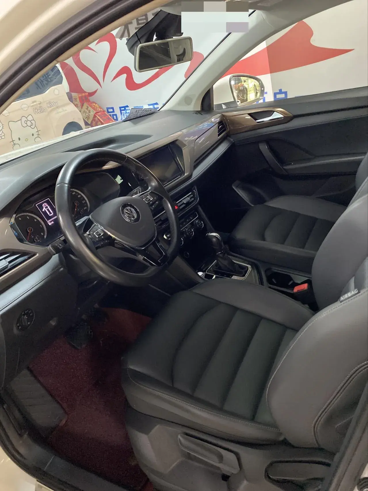 2019 VOLKSWAGEN THARU thumbnail 3