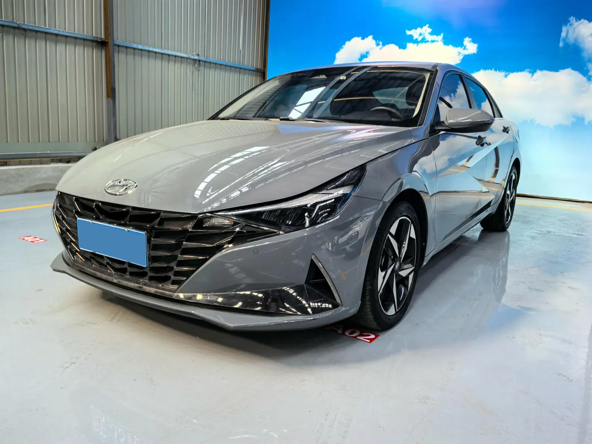 2022 HYUNDAI ELANTRA view 1