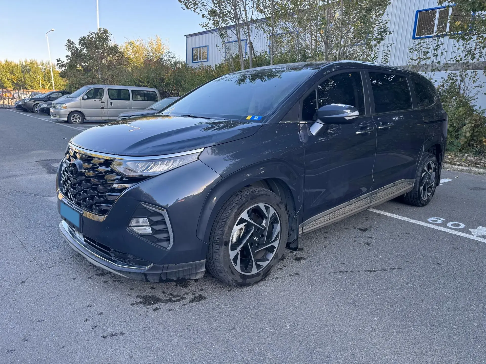 2021 HYUNDAI CUSTO view 1