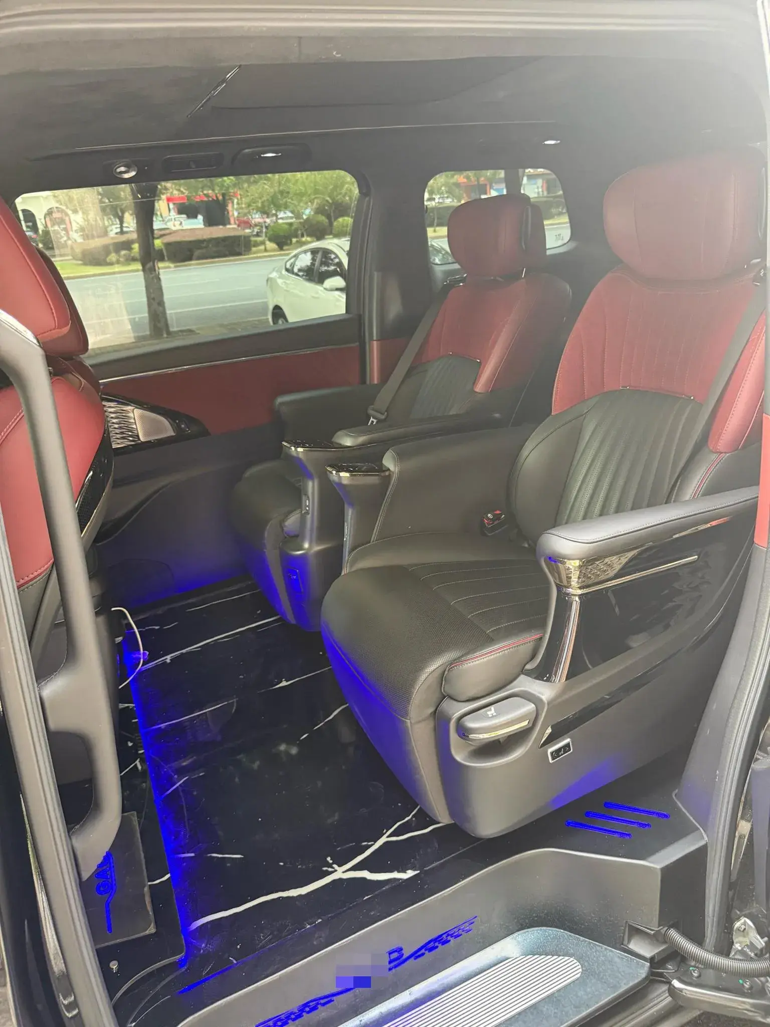 2023 GAC TRUMPCHI thumbnail 3