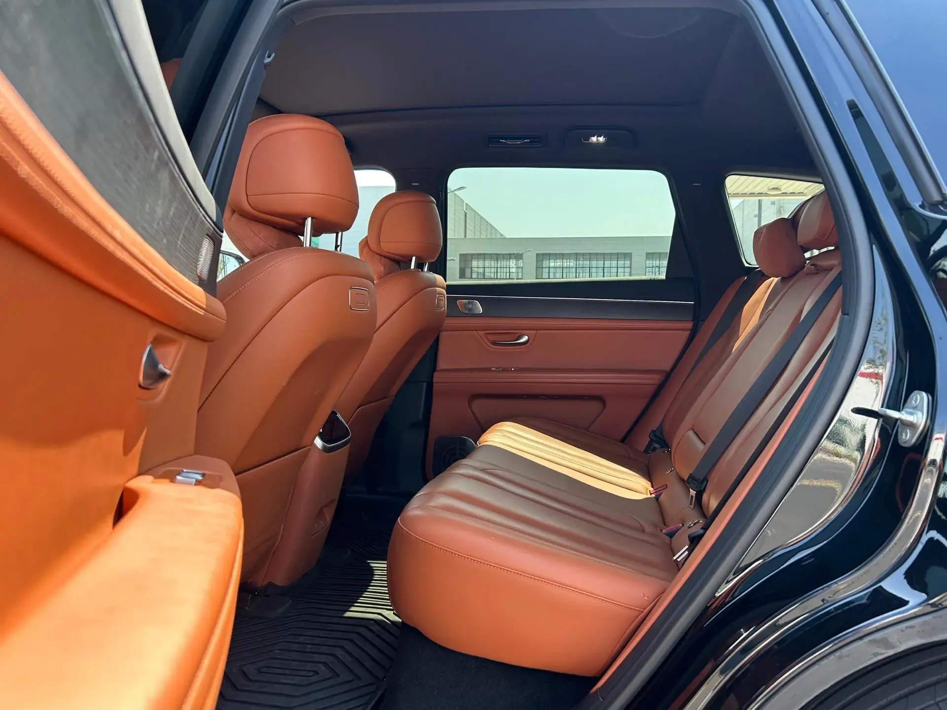 2024 AITO AITO thumbnail 4