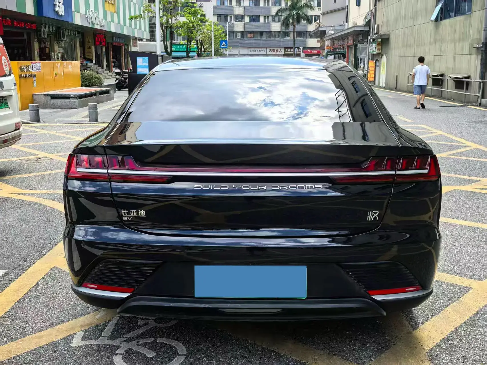 2020 BYD HAN thumbnail 4