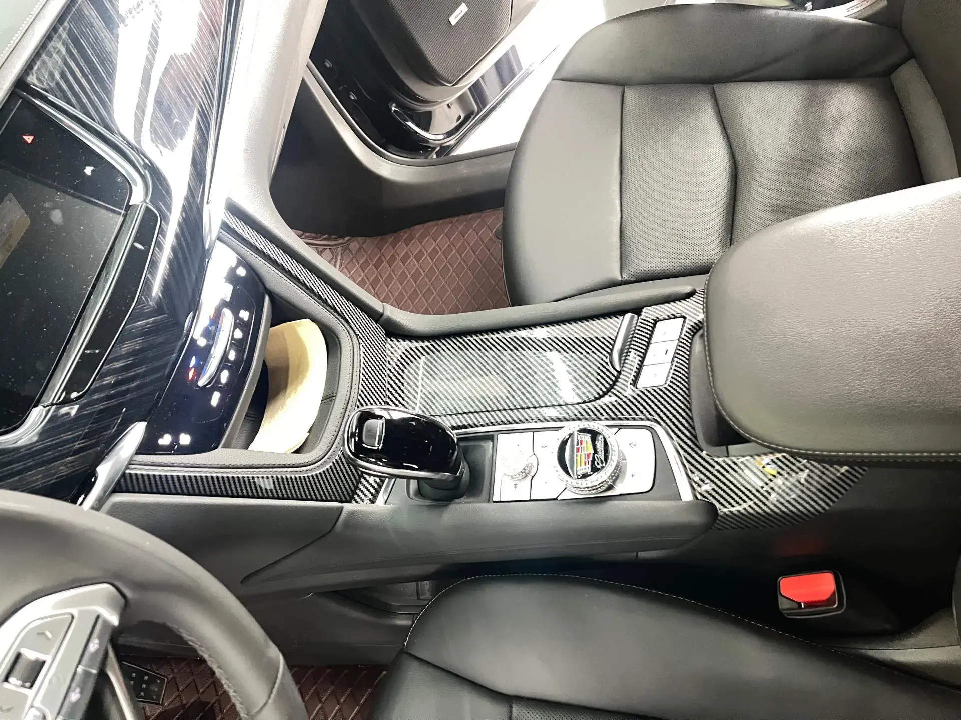 2022 CADILLAC XT6 thumbnail 3